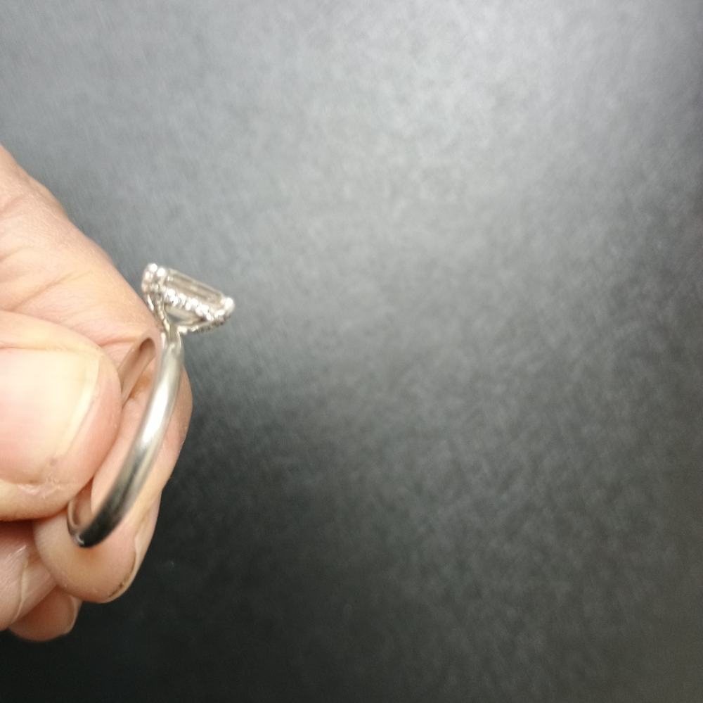 Diamond Ring Platinum Setting - image 6